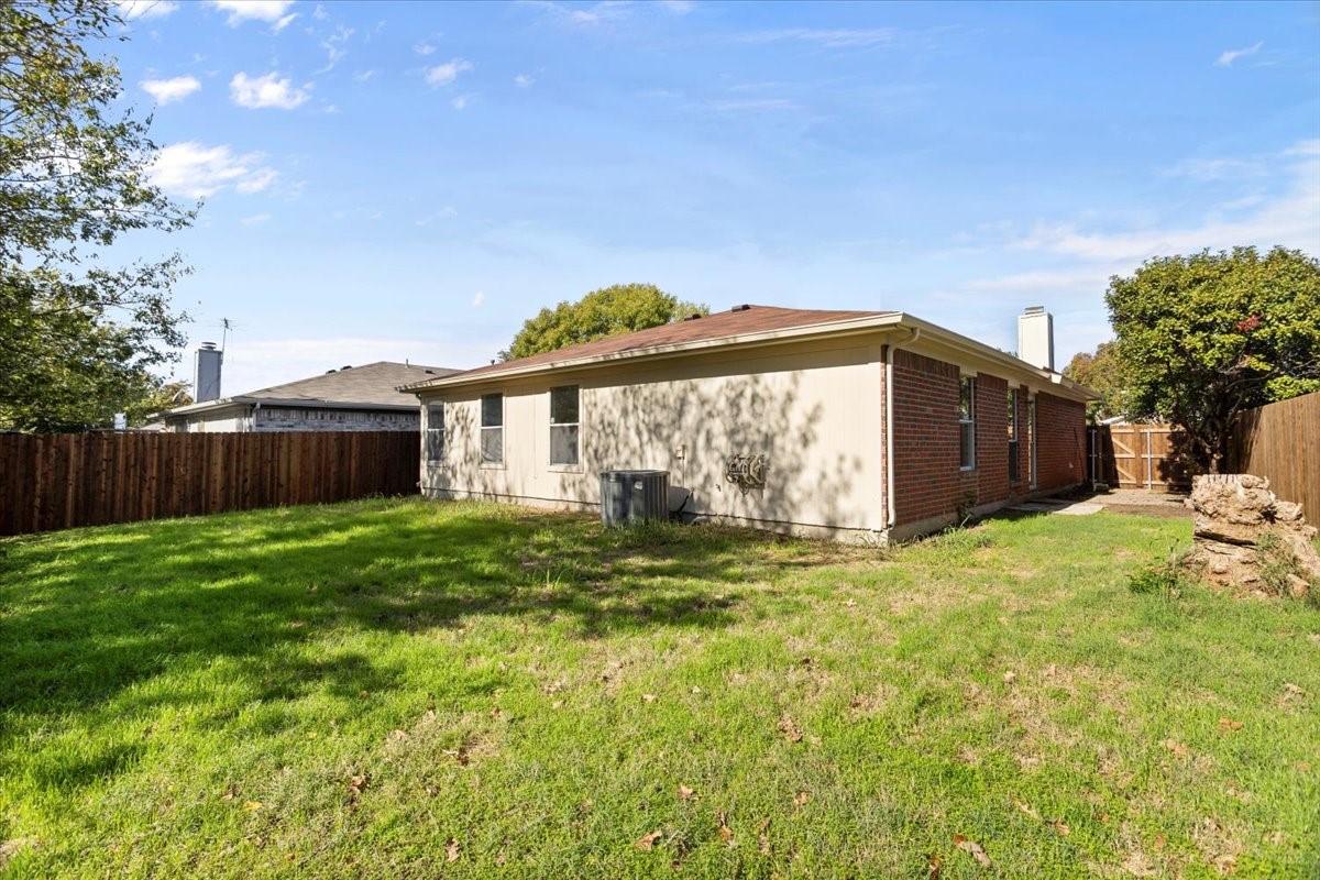 3744 Chaddybrook Lane Fort Worth TX 76137