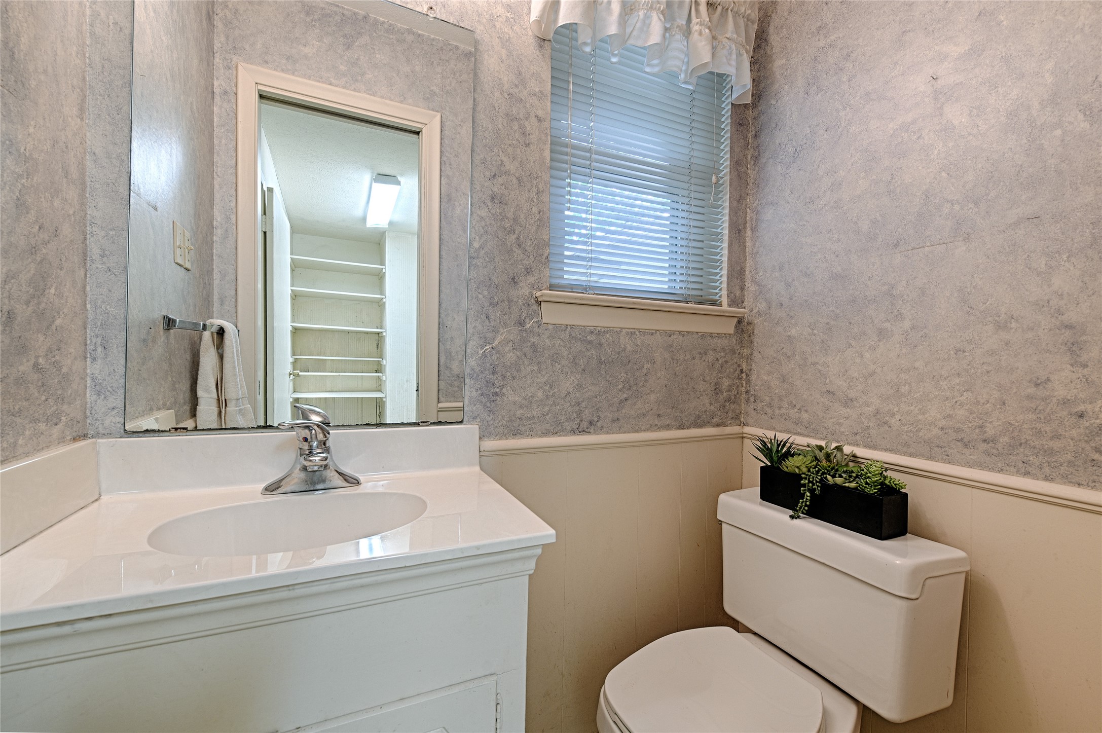 1313 Apache Drive Richardson TX 75080