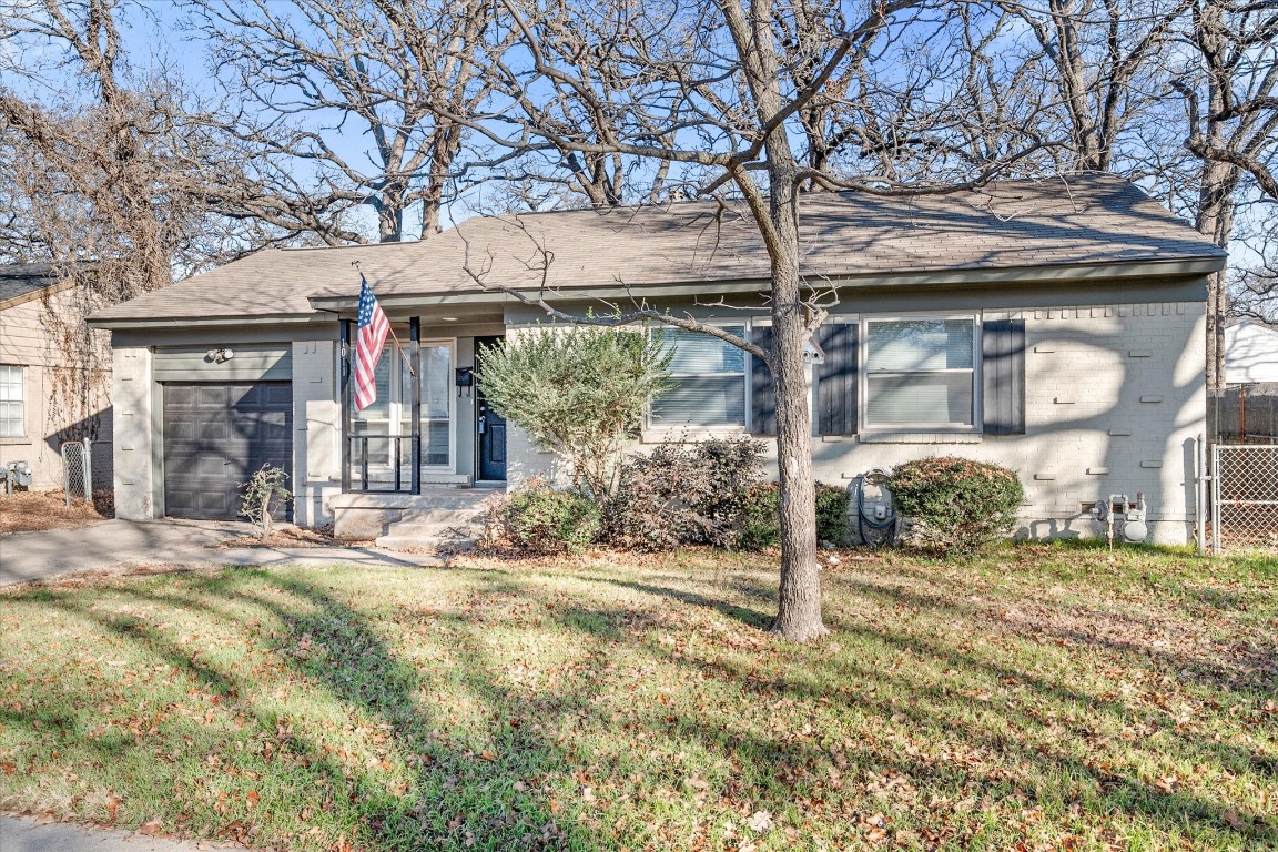 1011 W Inwood Drive Arlington TX 76013