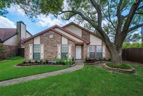 1806 Valley Glen Court Garland TX 75040