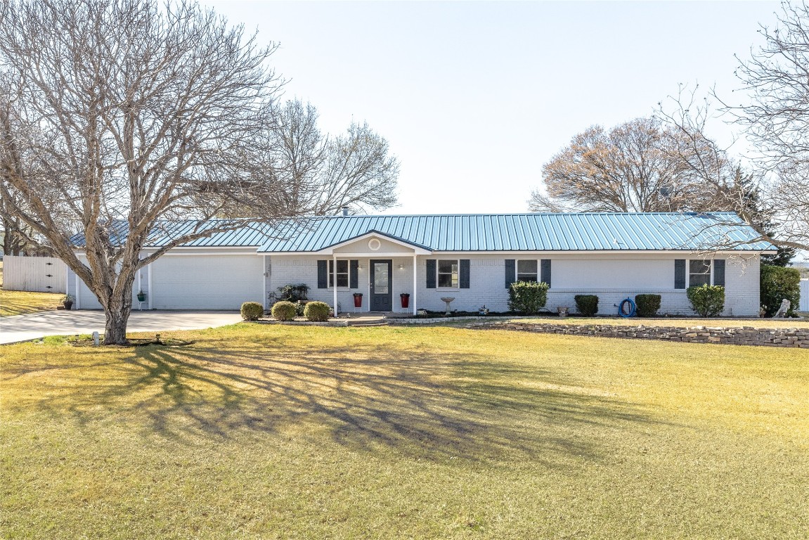 1999 Hill Top Circle Weatherford TX 76085