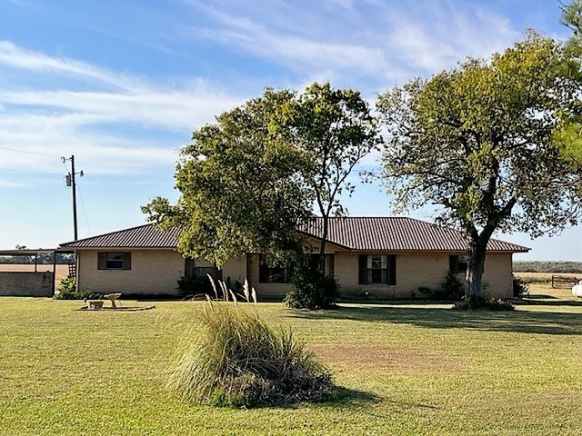 11372 E Fm 1550 Honey Grove TX 75446