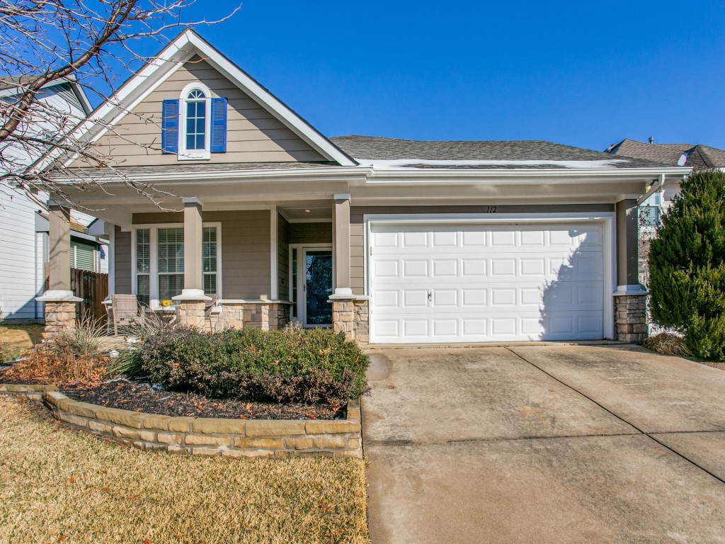 112 Silkwood Grapevine TX 76051
