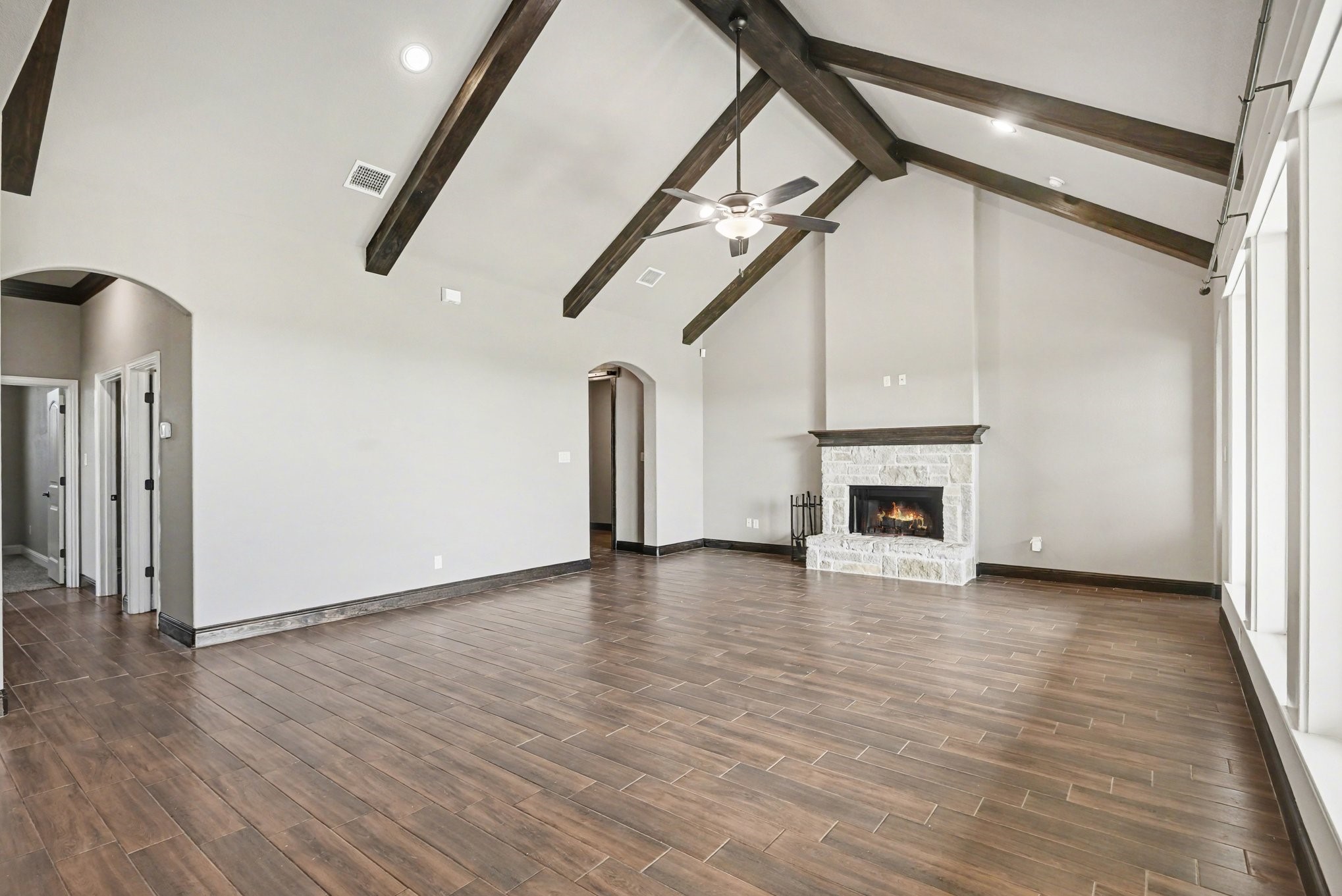 104 Stanford Lane Springtown TX 76082