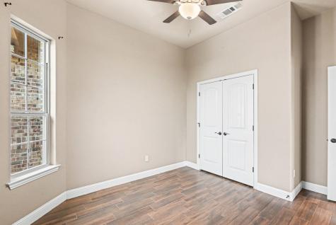 104 Stanford Lane Springtown TX 76082