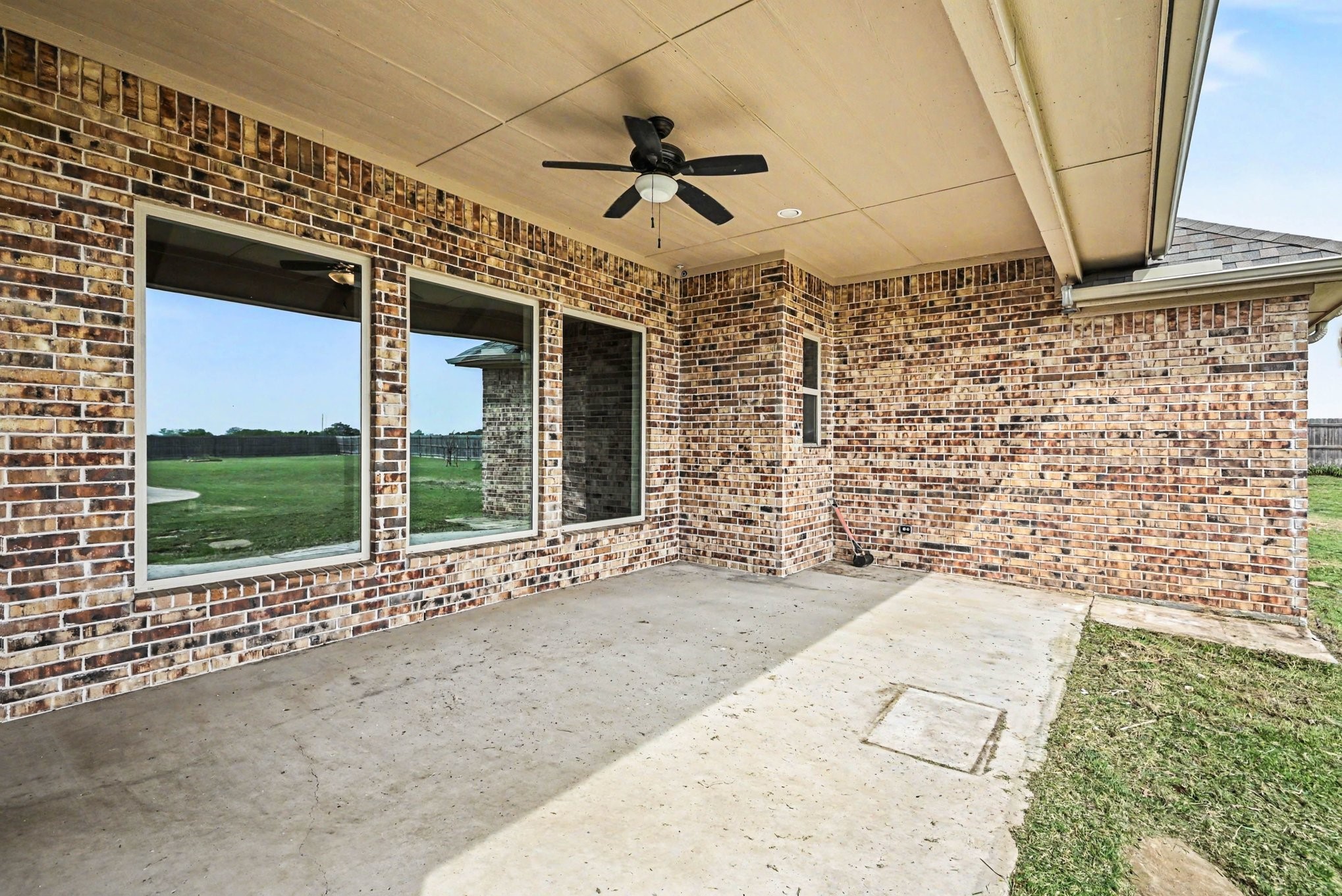 104 Stanford Lane Springtown TX 76082
