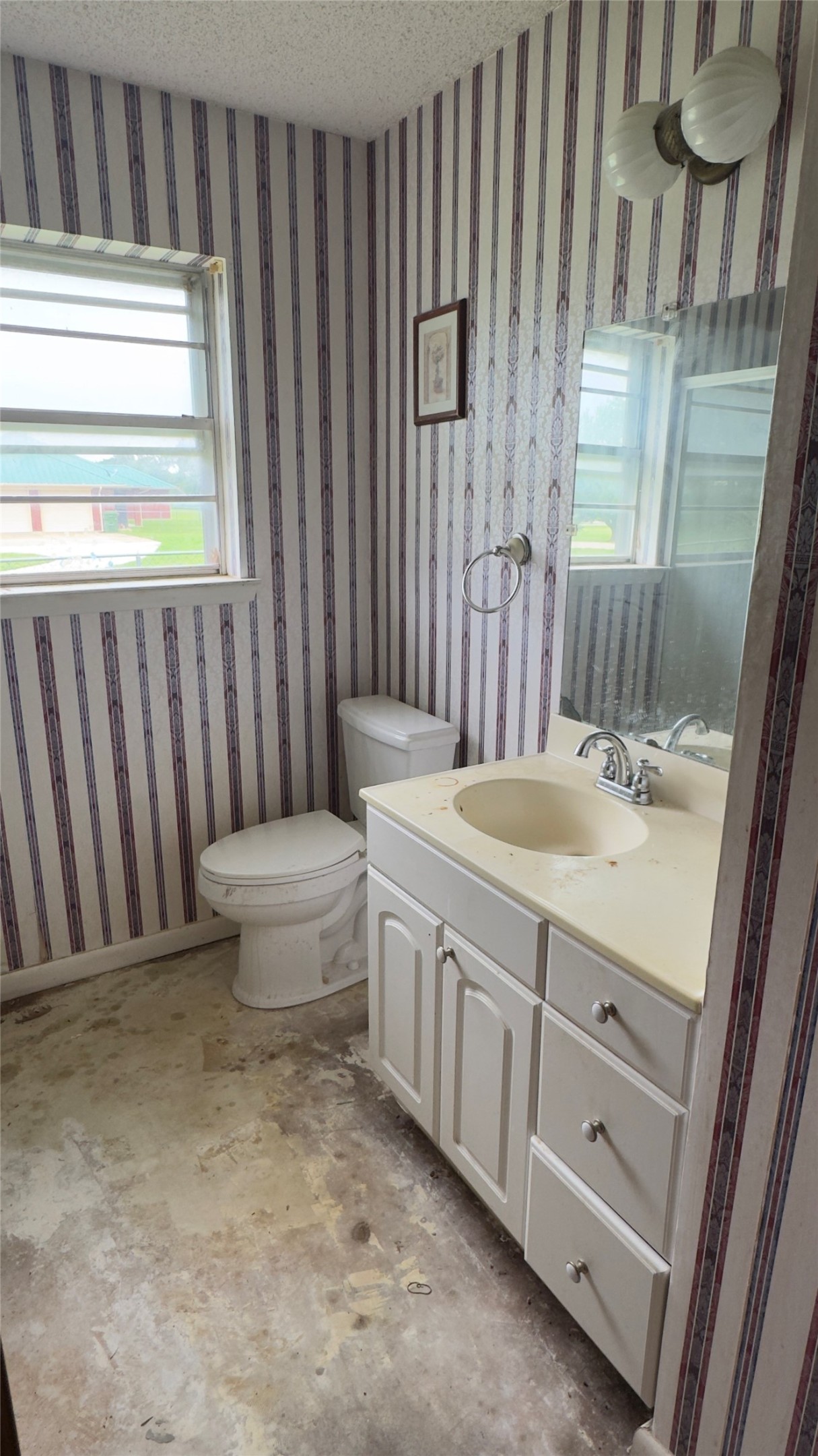 415 Meadowlark Trail Springtown TX 76082