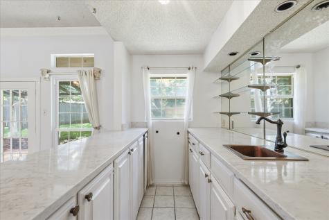 342 Omaha Lane Duncanville TX 75116