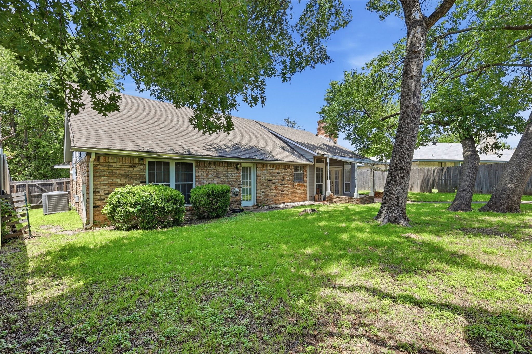 342 Omaha Lane Duncanville TX 75116