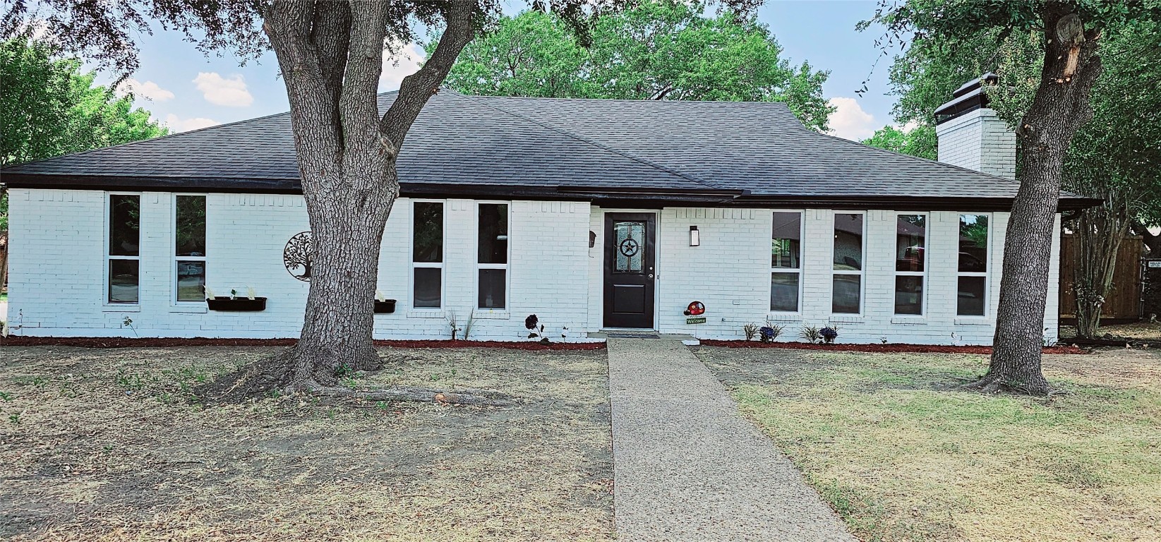 877 Oakbluff Drive Lancaster TX 75146