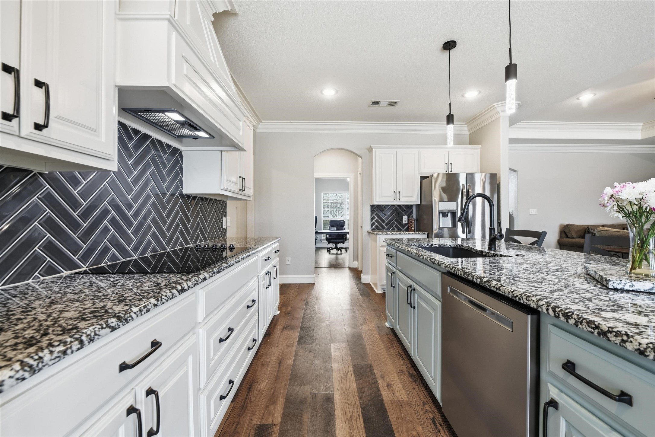18020 Cindys Lane Justin TX 76247