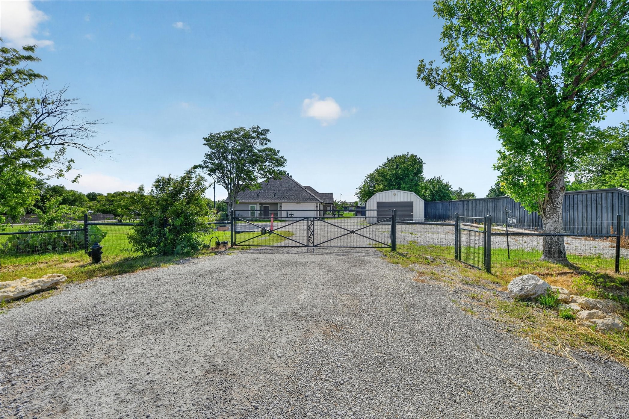 18020 Cindys Lane Justin TX 76247