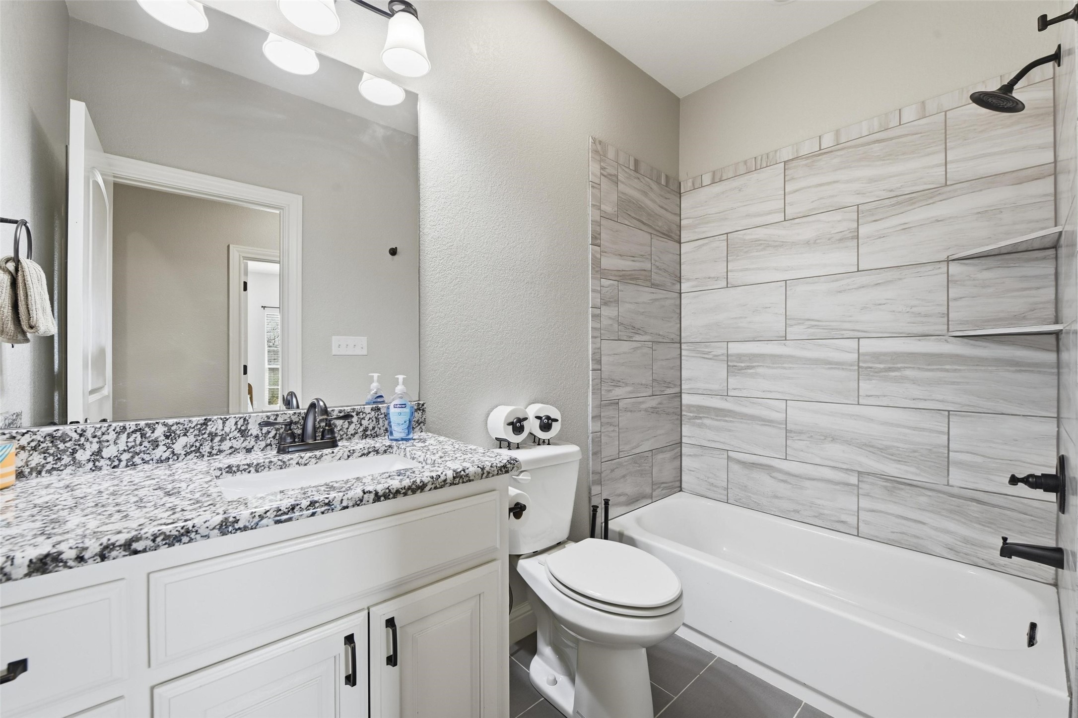 18020 Cindys Lane Justin TX 76247