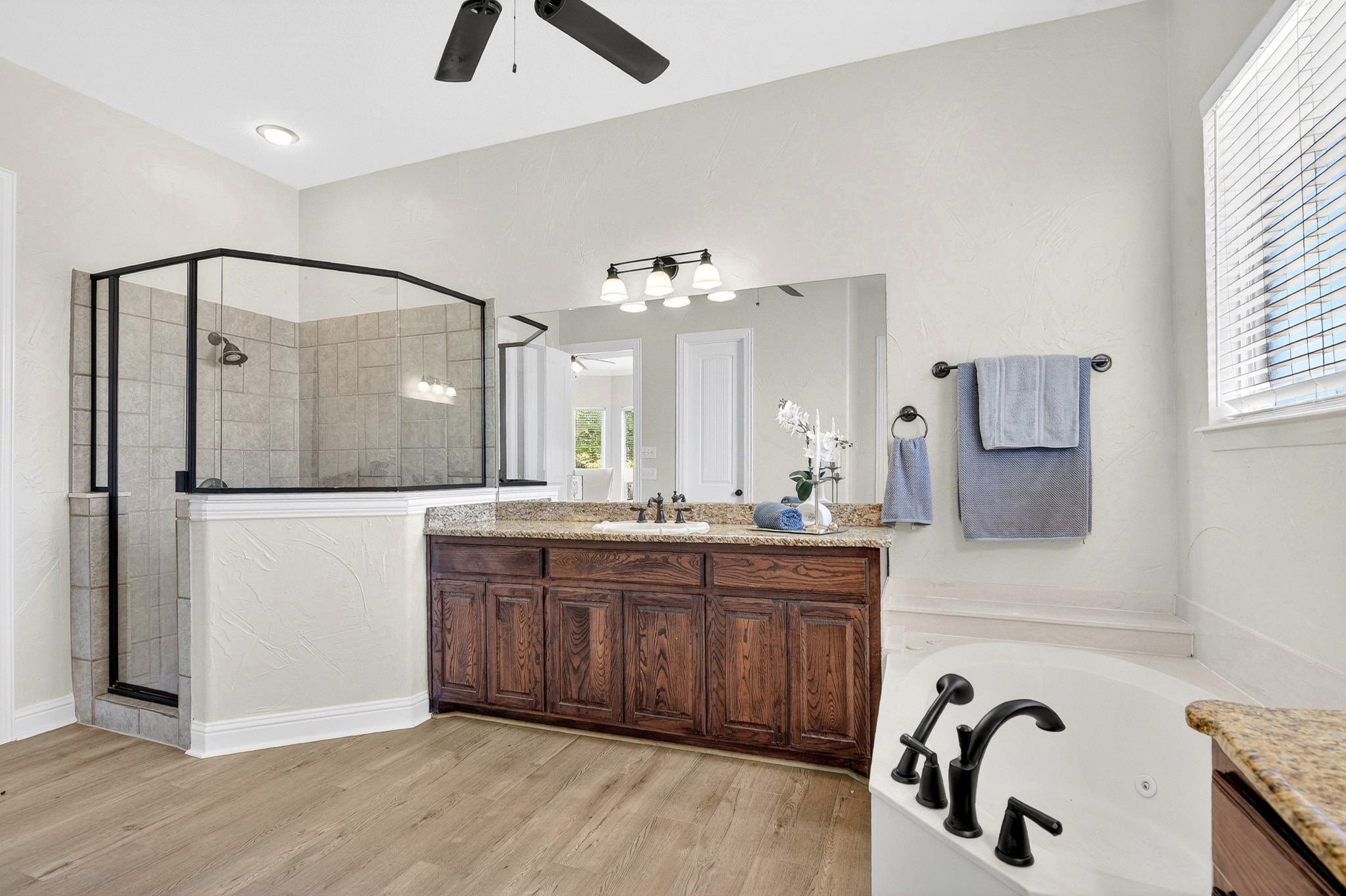2723 Prairie Acres Cove Cedar Hill TX 75104