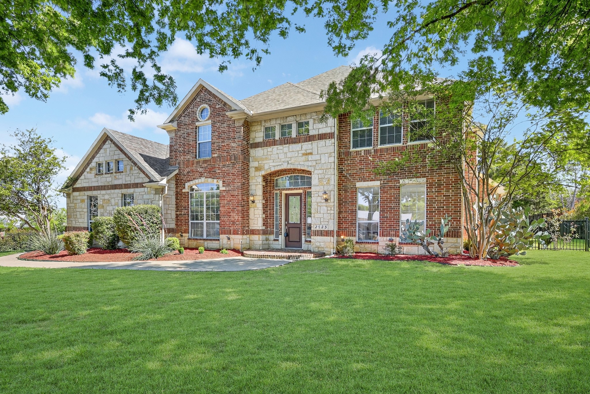 2723 Prairie Acres Cove Cedar Hill TX 75104