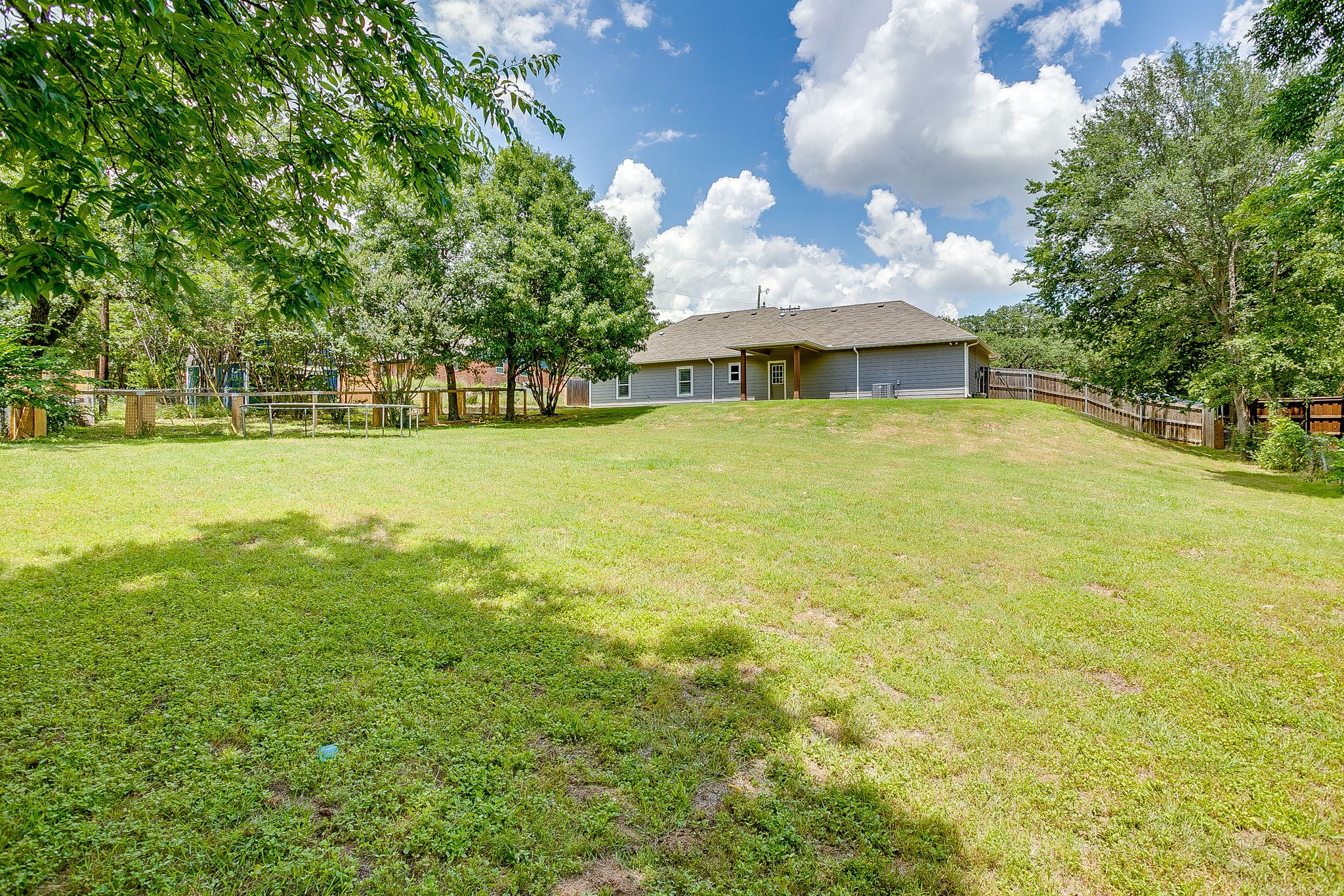464 Wildwood Lane Burleson TX 76028