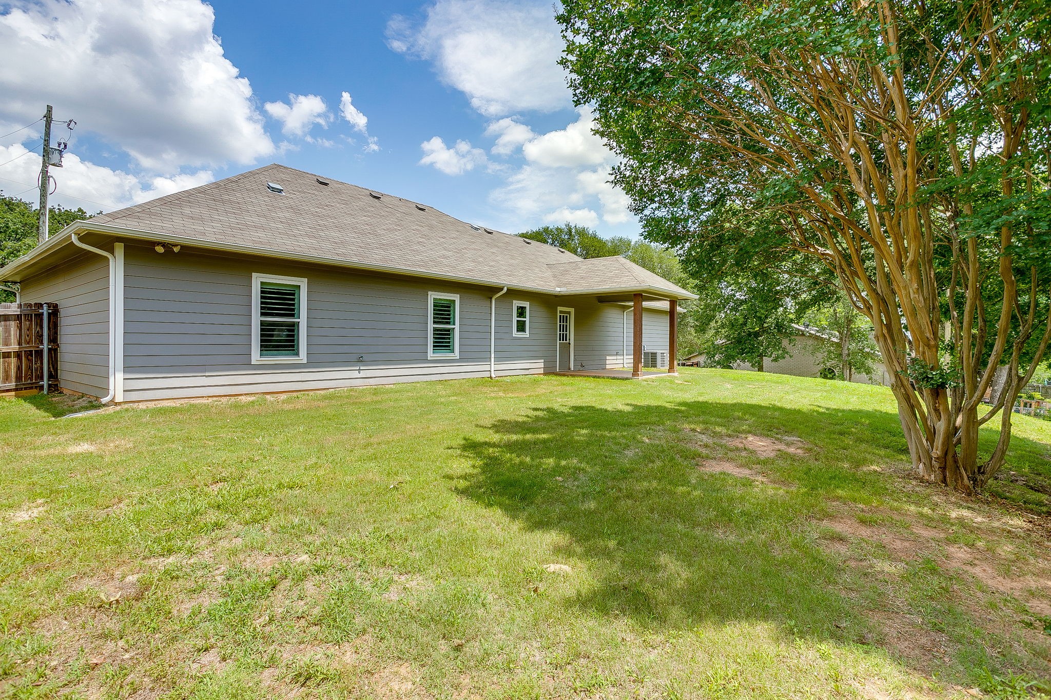 464 Wildwood Lane Burleson TX 76028