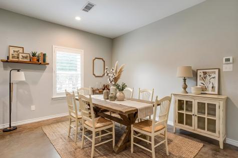 464 Wildwood Lane Burleson TX 76028