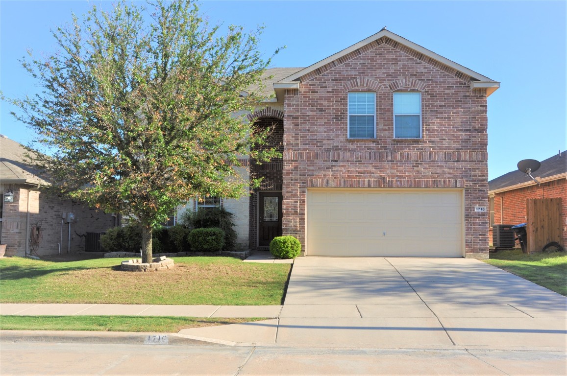 1716 Quail Grove Drive Fort Worth TX 76177