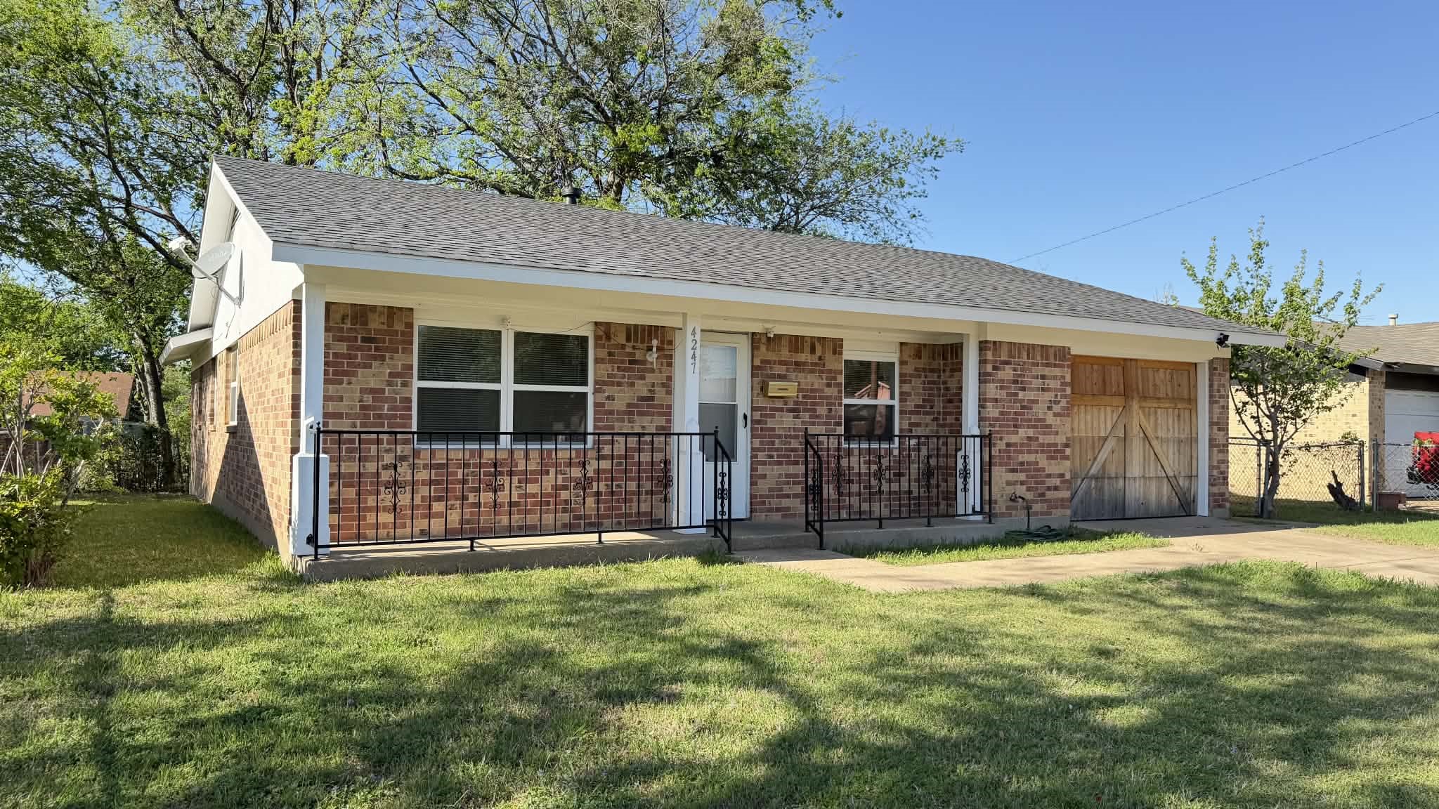 4247 Clark College Drive Dallas TX 75241