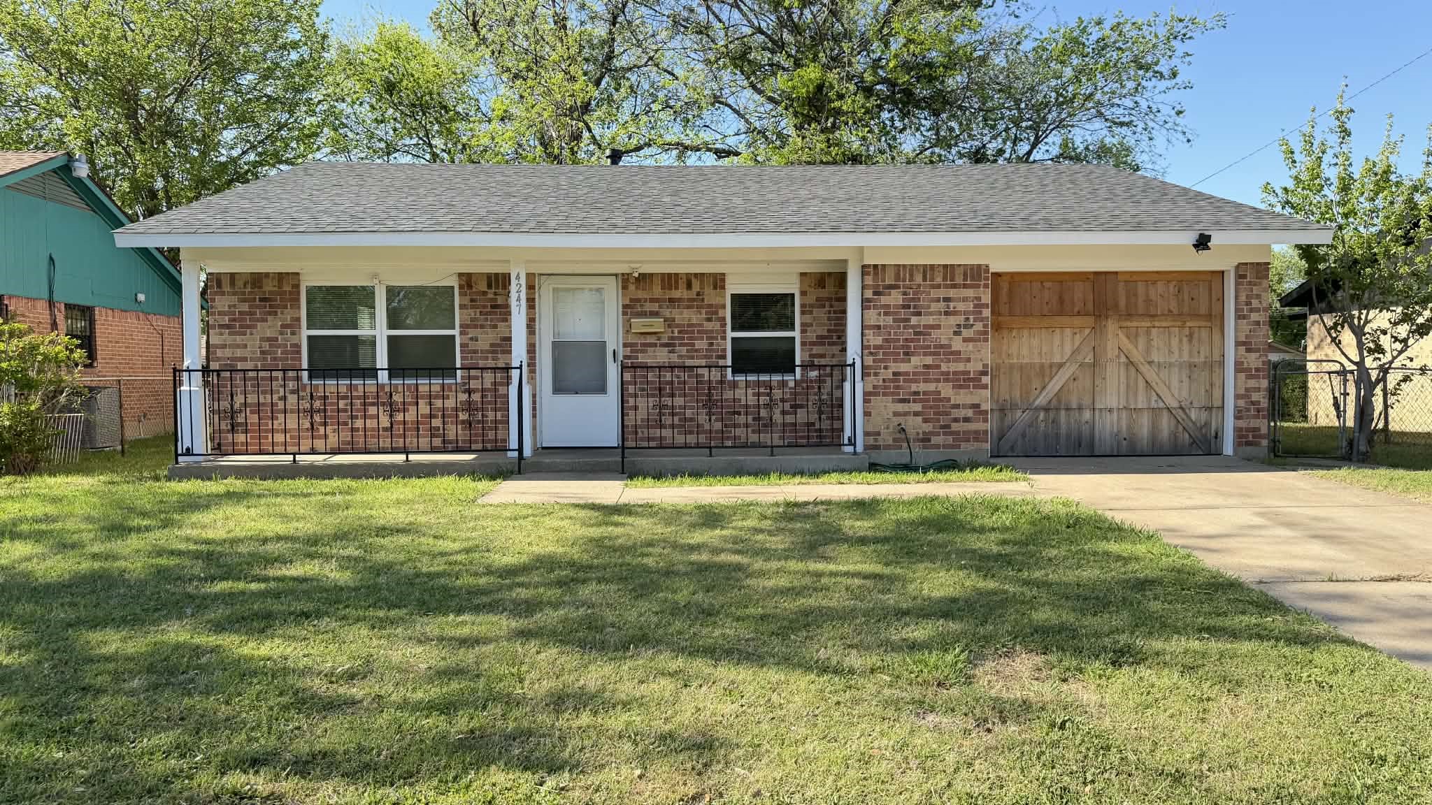 4247 Clark College Drive Dallas TX 75241