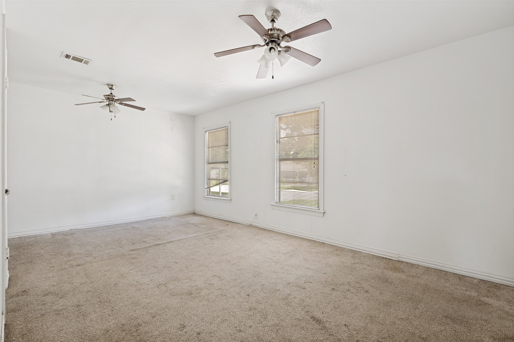 3013 Emmett Street Dallas TX 75211