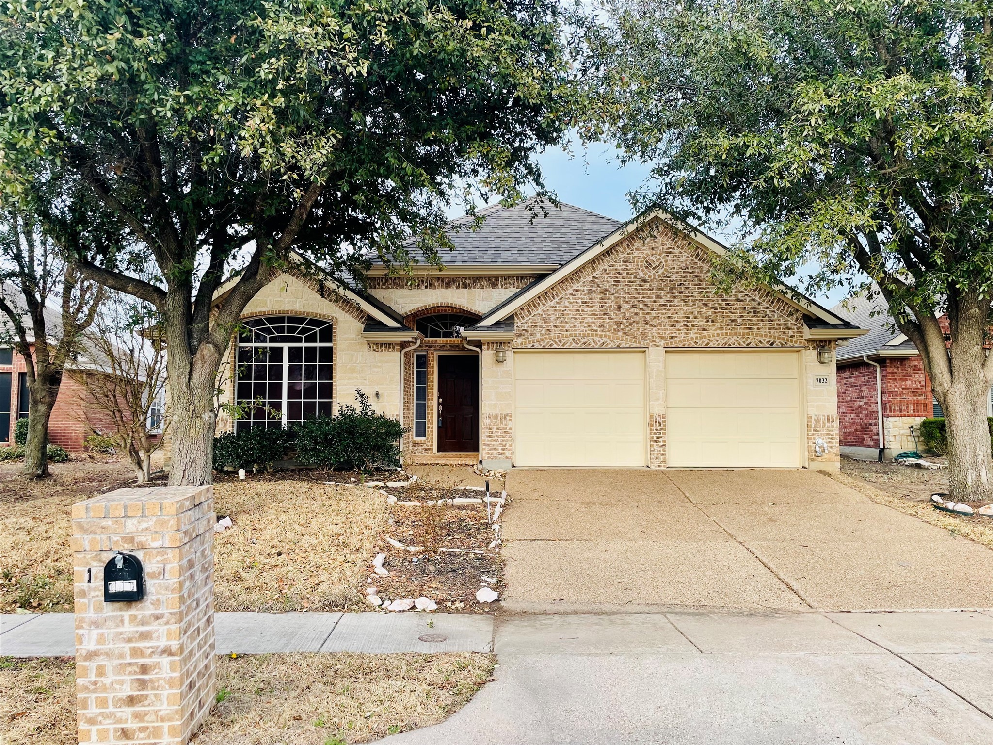 7032 Orion Drive Grand Prairie TX 75054