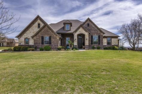 537 County Road 4270 Decatur TX 76234