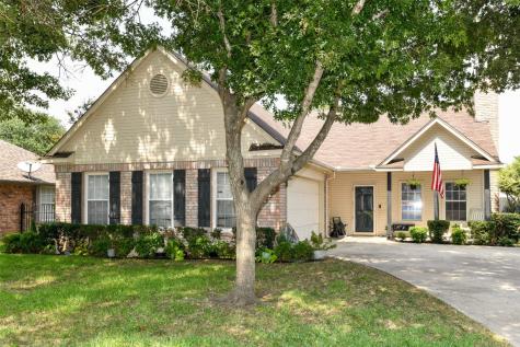 906 Oak Drive Ennis TX 75119