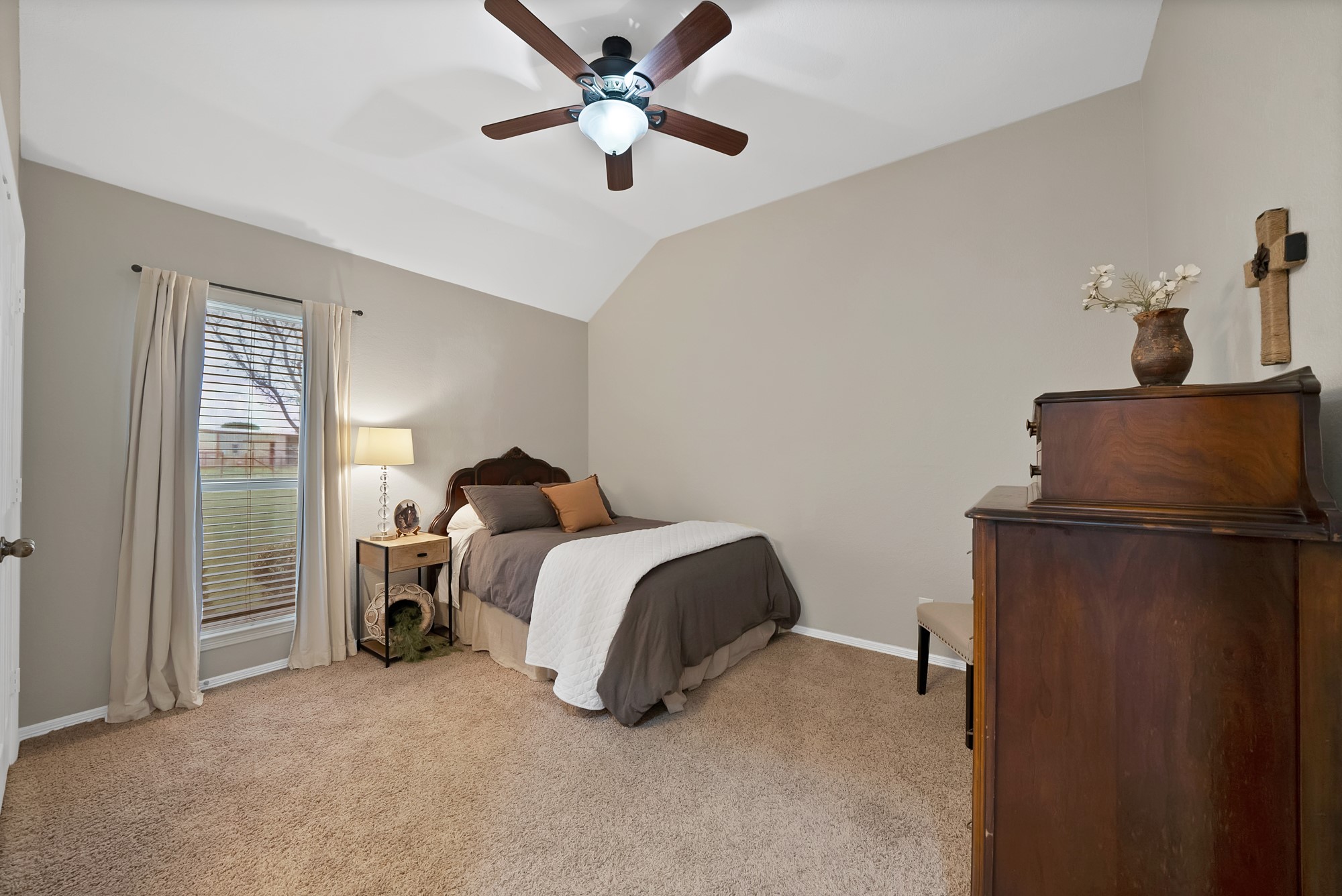 163 N Savanna Drive Rhome TX 76078