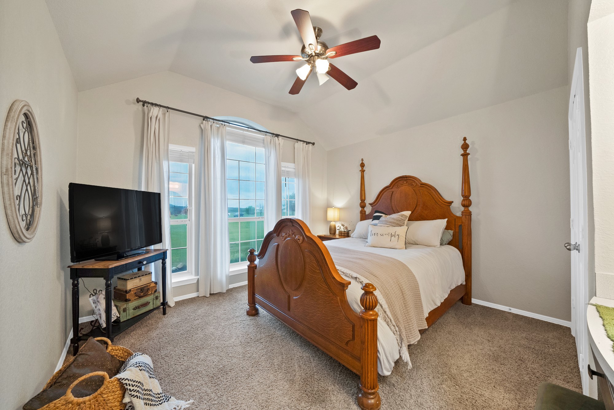 163 N Savanna Drive Rhome TX 76078