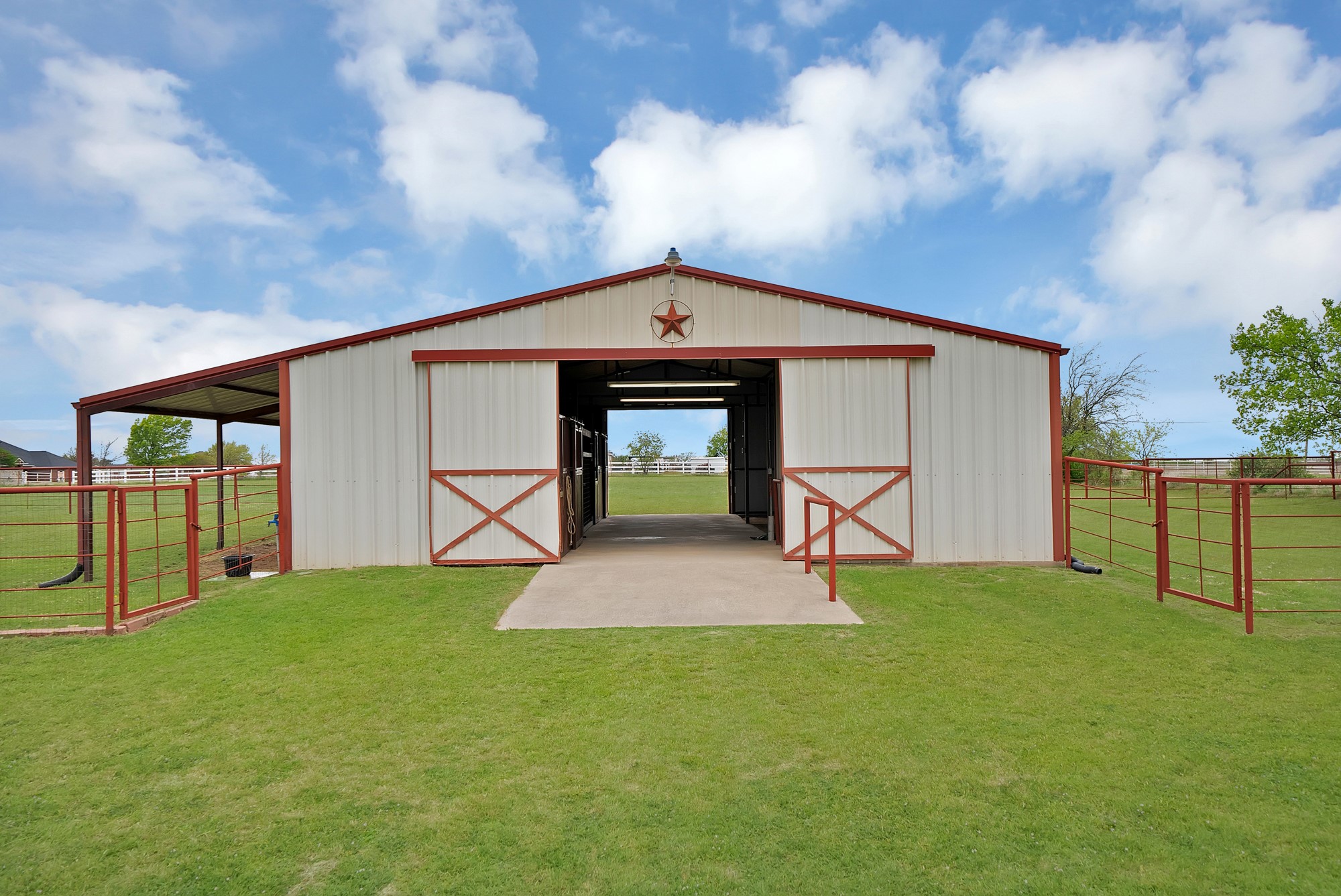 163 N Savanna Drive Rhome TX 76078