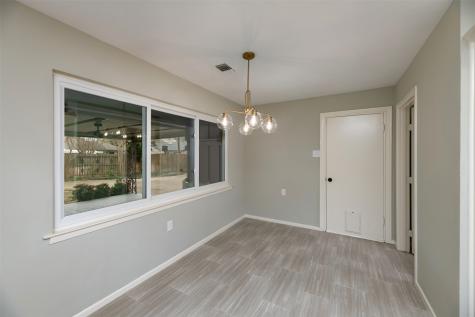 1012 Sleepy Hollow Drive N Irving TX 75061
