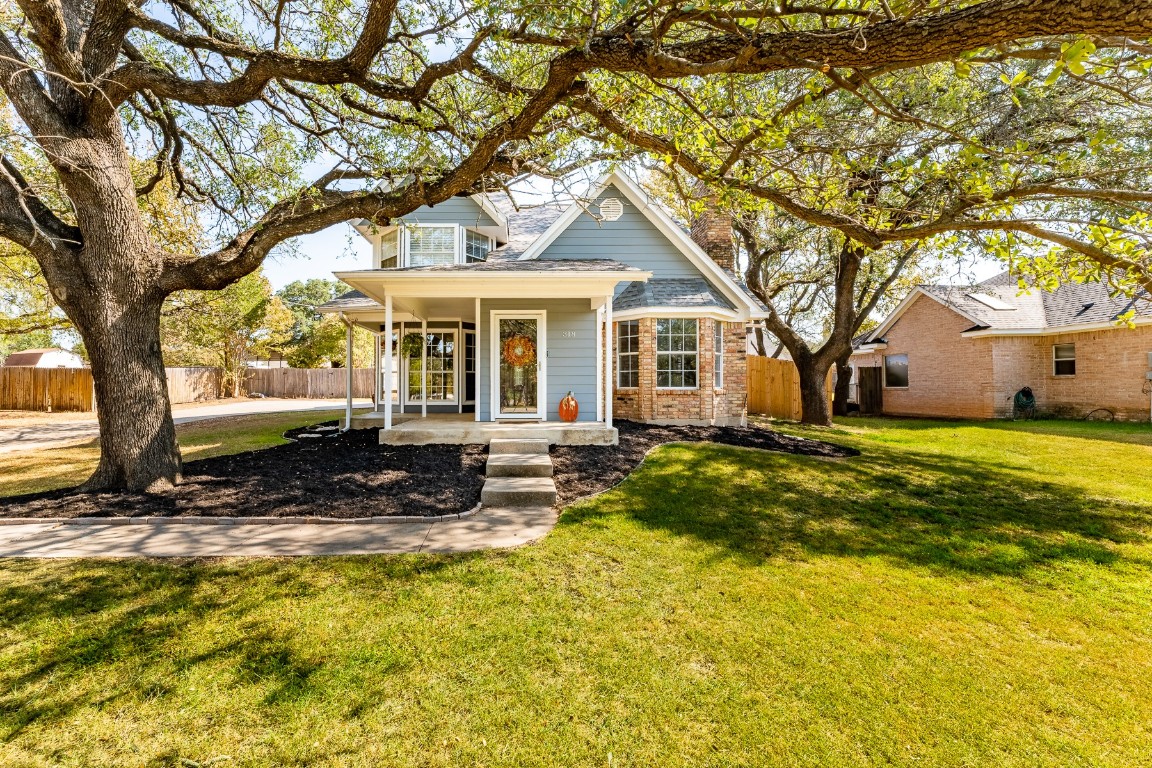 318 Sunrise Drive Granbury TX 76049