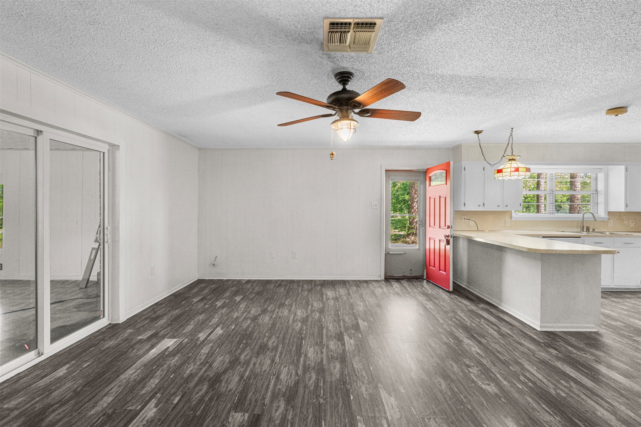 815 N Wright Avenue Kerens TX 75144