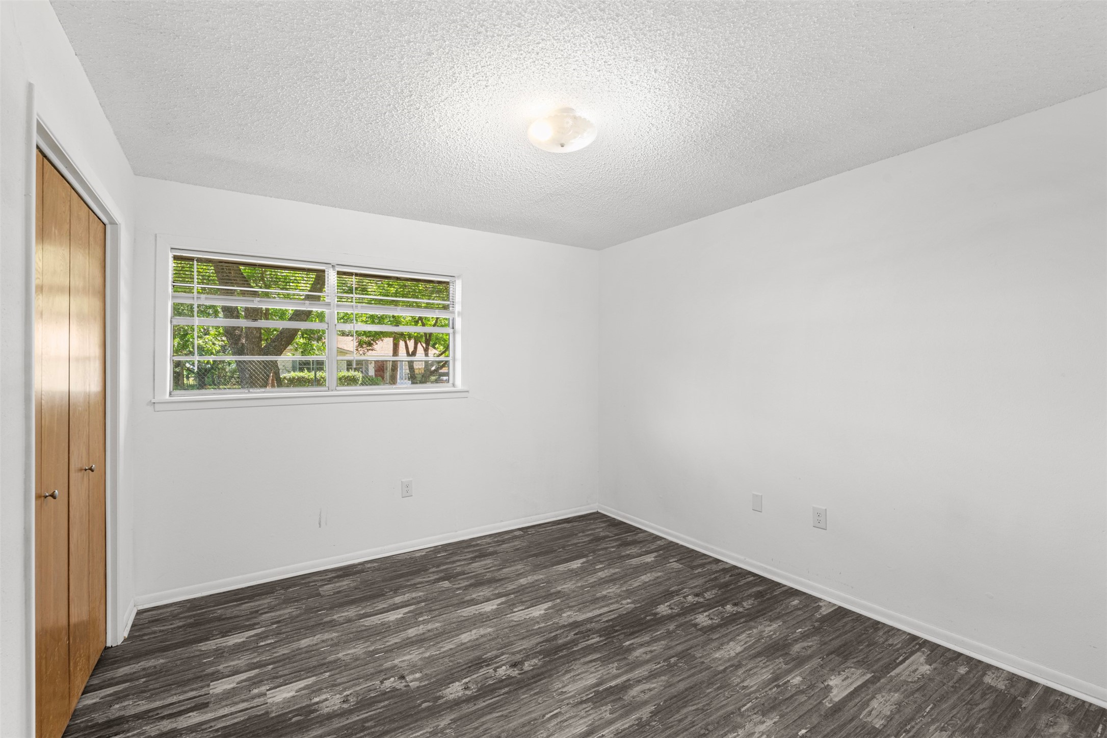 815 N Wright Avenue Kerens TX 75144