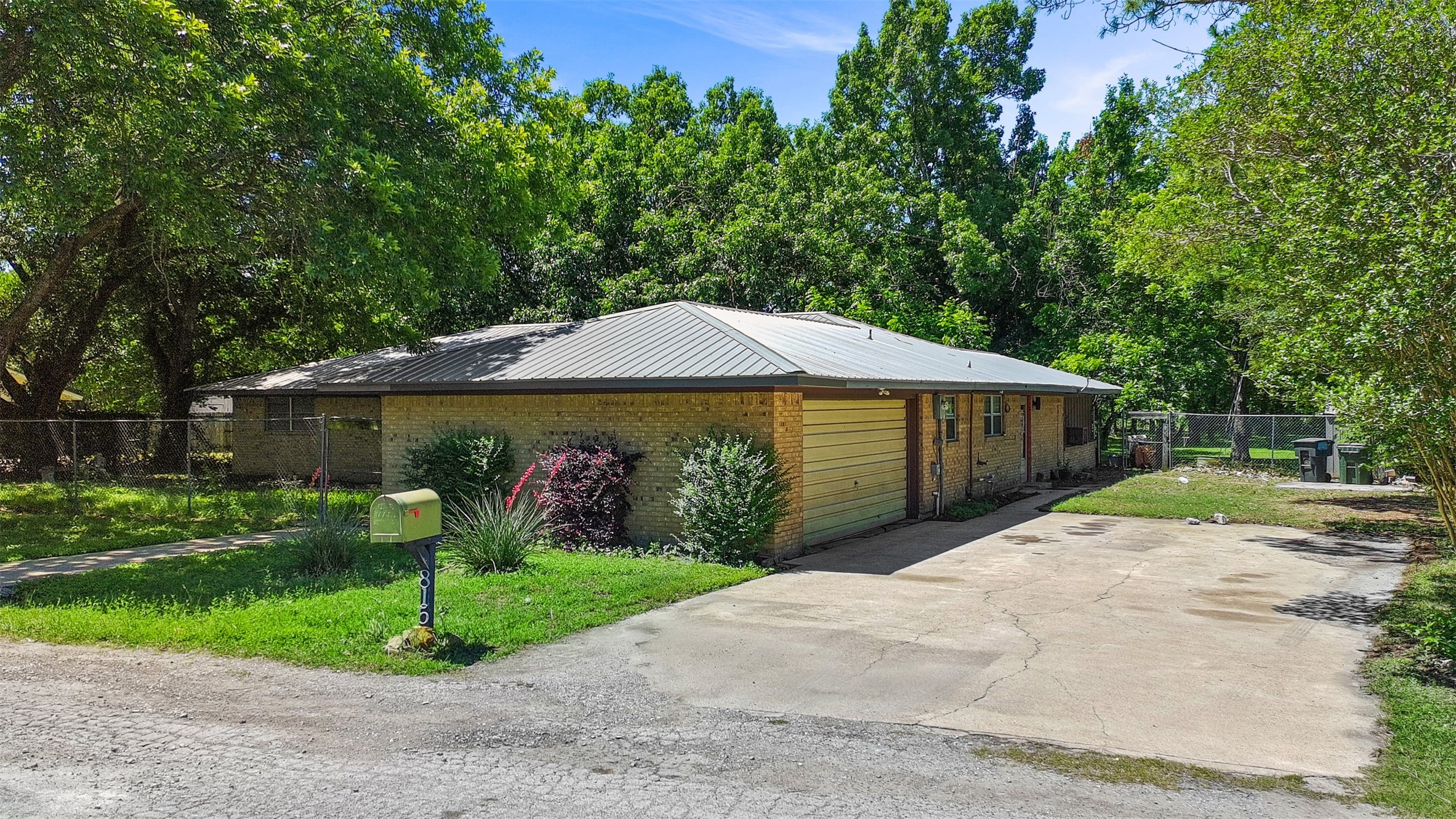 815 N Wright Avenue Kerens TX 75144
