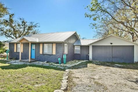 709 Hereford Street Glen Rose TX 76043