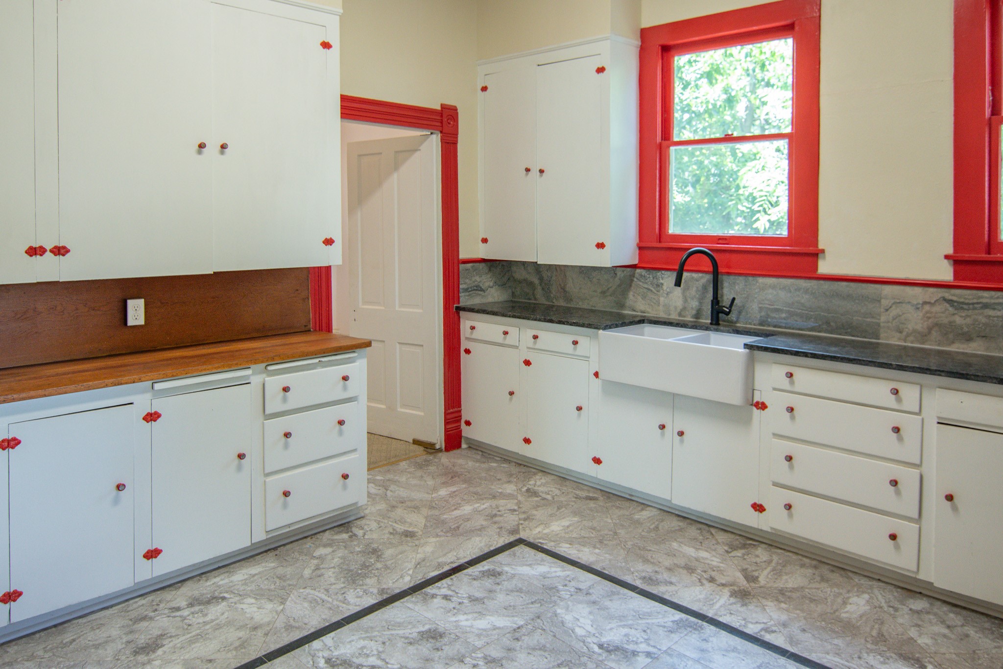 1512 Vincent Street Brownwood TX 76801