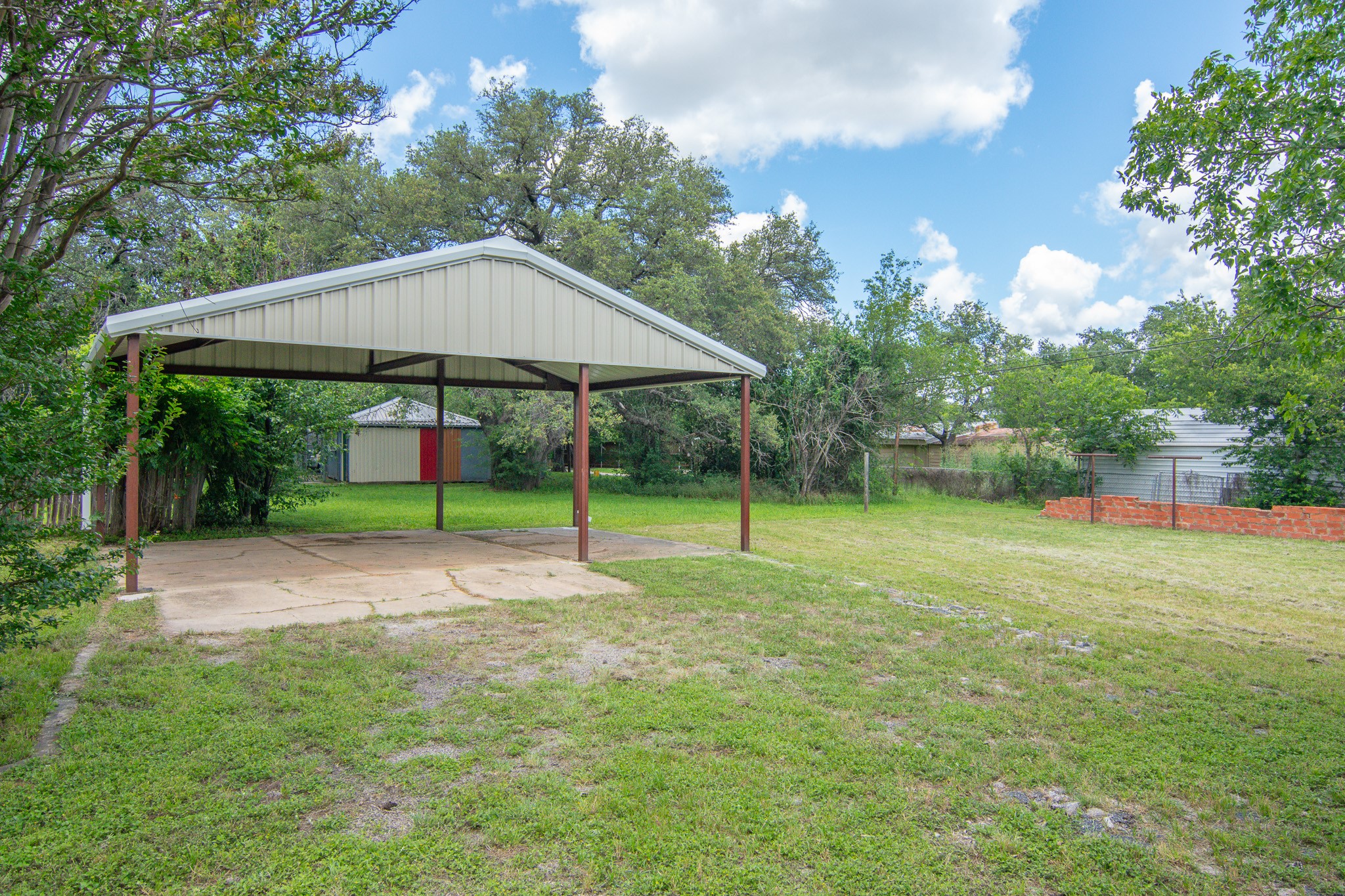 1512 Vincent Street Brownwood TX 76801