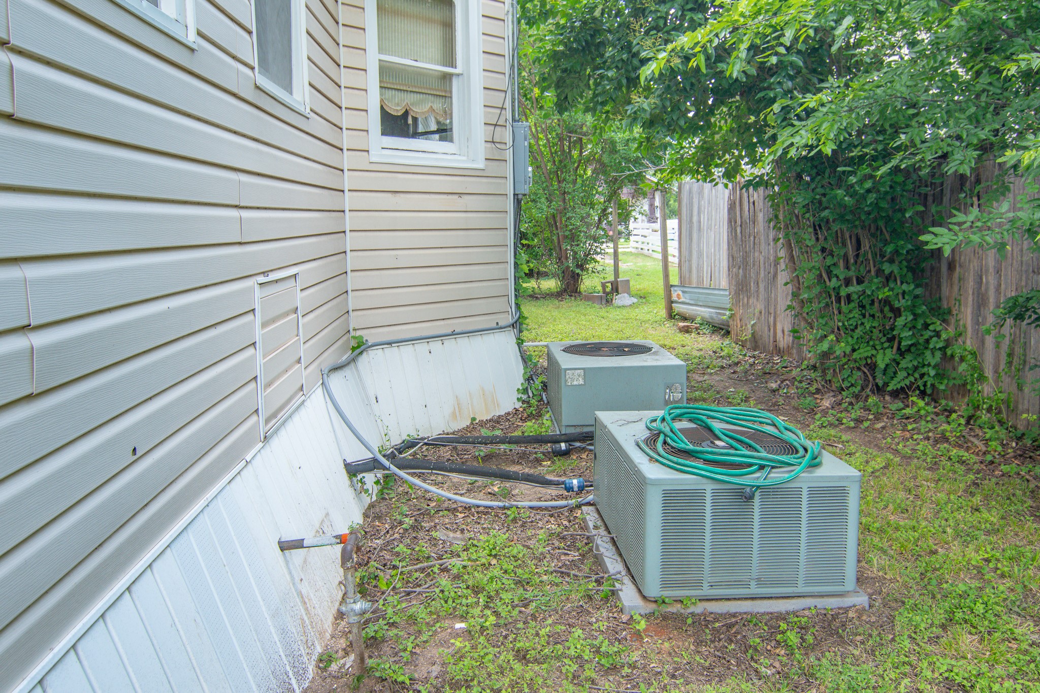 1512 Vincent Street Brownwood TX 76801