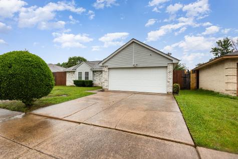 2317 Redbrook Drive Arlington TX 76014