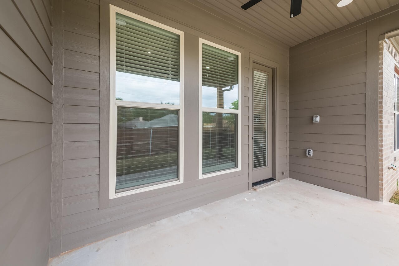 336 Camellia Drive Hewitt TX 76643