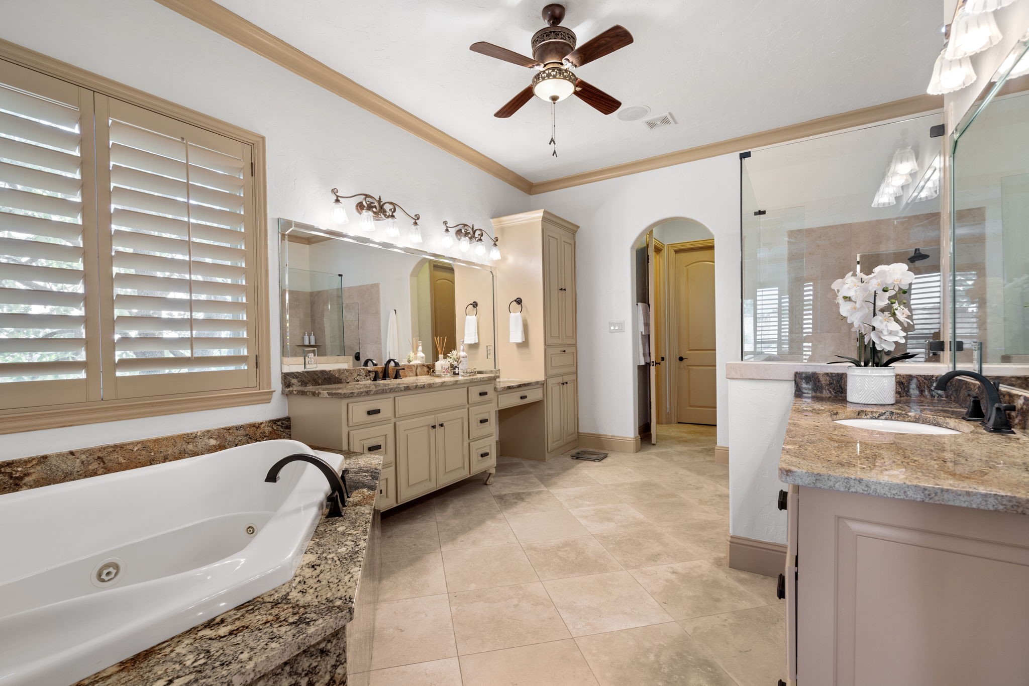 771 Hayden Road Lantana TX 76226