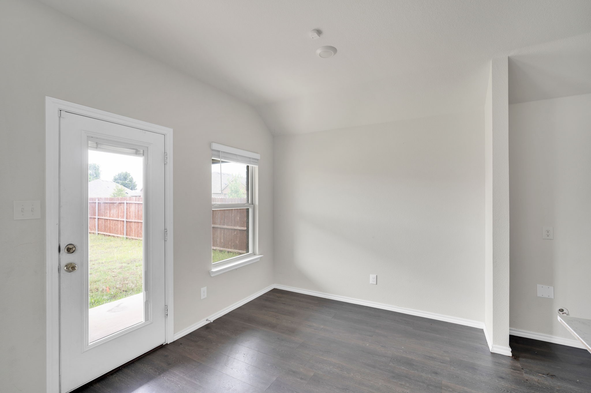 1219 Fairbanks Drive Ennis TX 75119