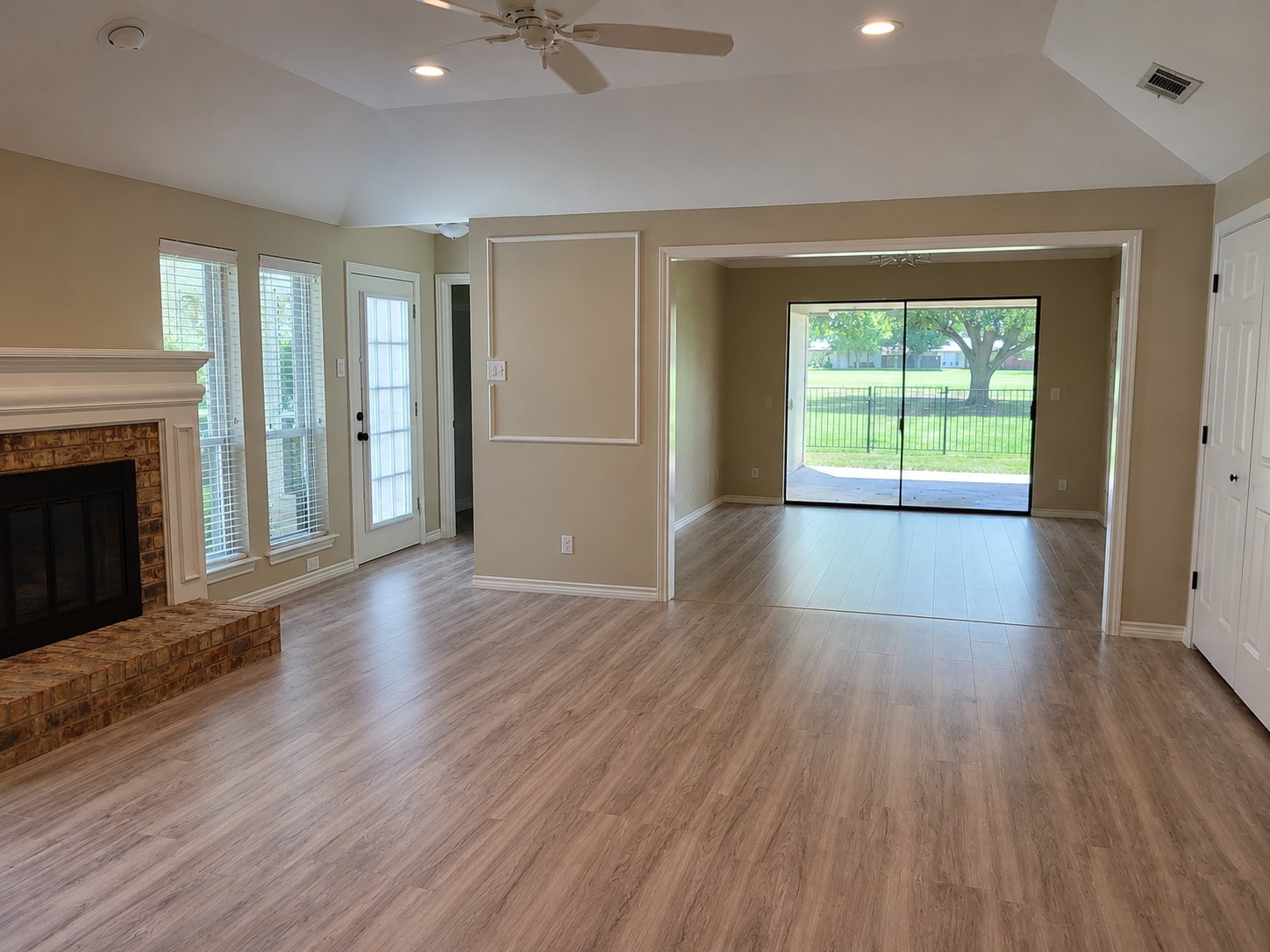 2806 Laurel Oaks Drive Garland TX 75044