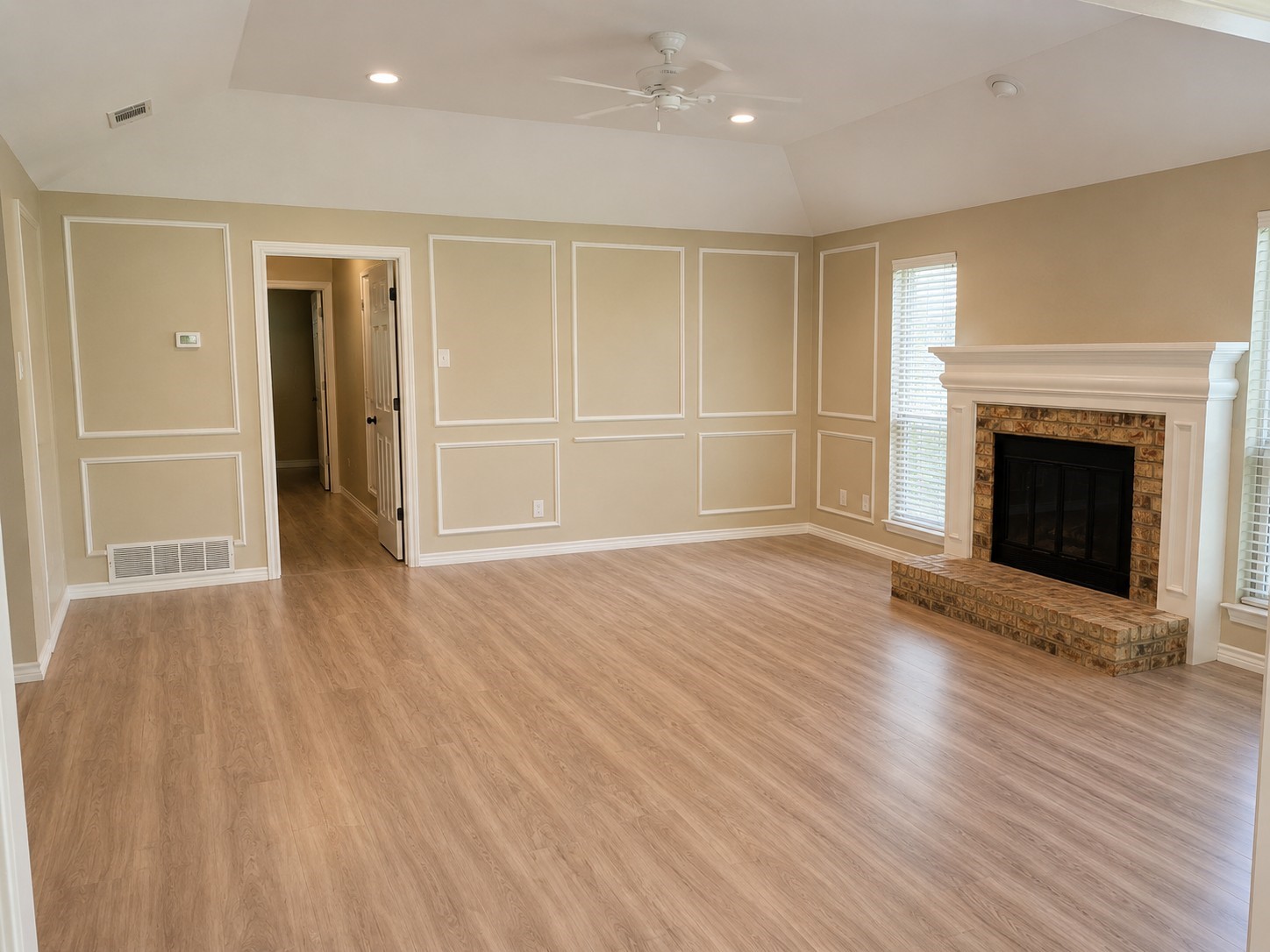 2806 Laurel Oaks Drive Garland TX 75044