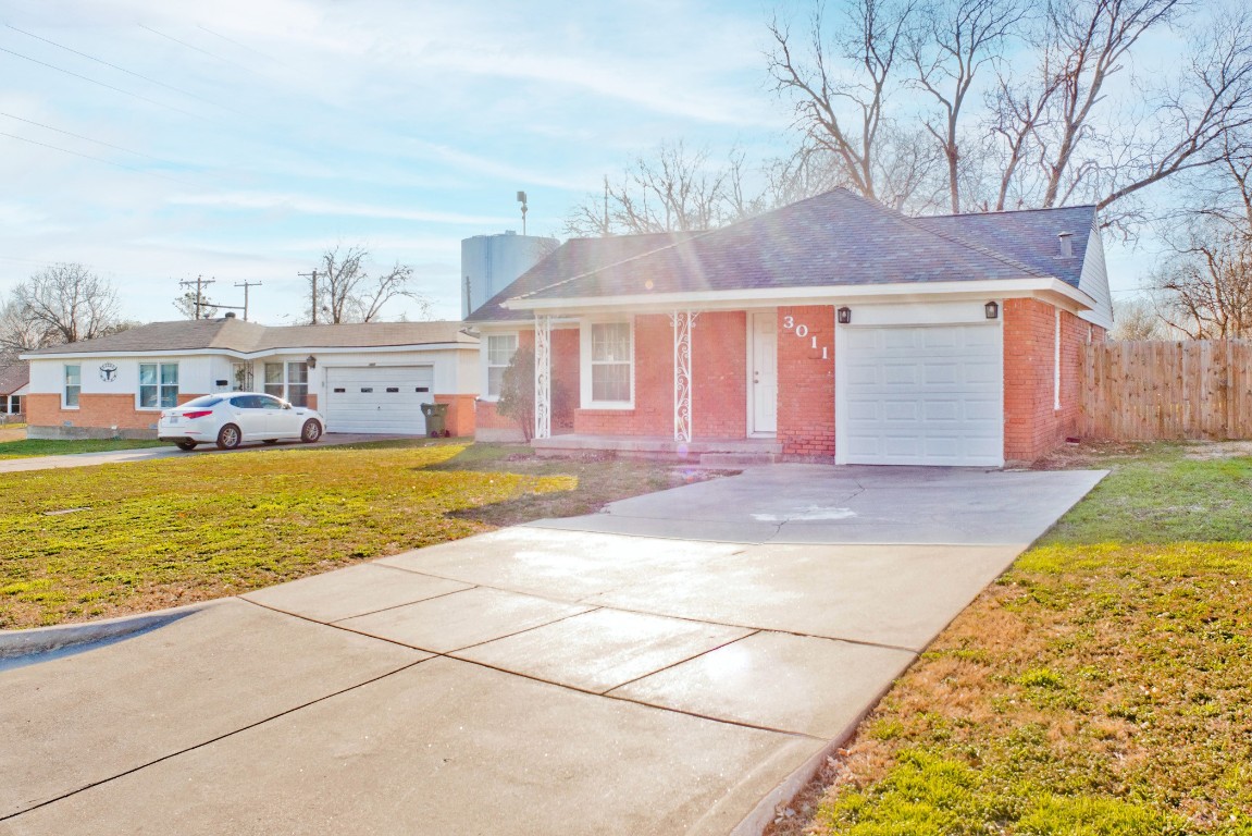 3011 Willow Park Street Richland Hills TX 76118