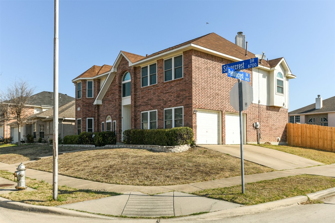 6731 Silvercrest Drive Arlington TX 76002