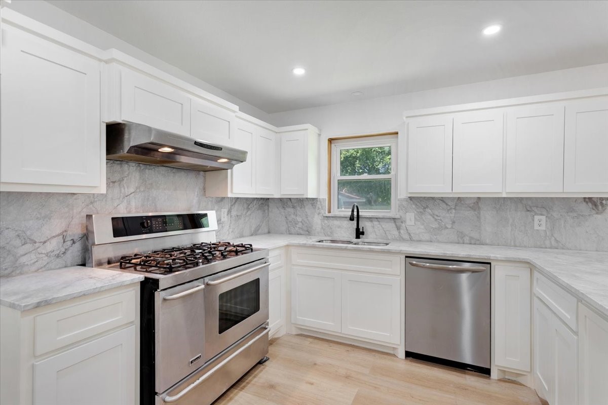 309 Pecan Street Howe TX 75459